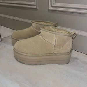 Mustard seed platform uggs